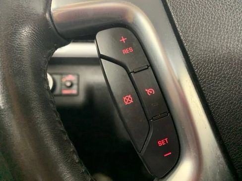 Used 2016 GMC Acadia SLE AWD/4WD image 28
