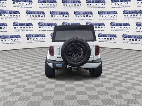 Used 2021 Ford Bronco Badlands image 7