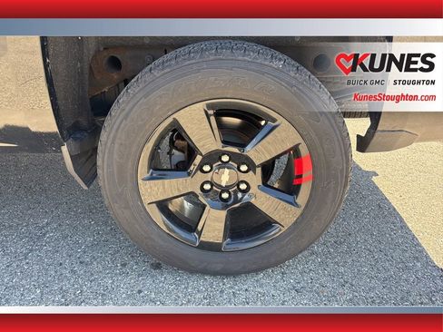 Used 2018 Chevrolet Silverado 1500 LTZ Z71 w/ Redline Edition AWD/4WD image 16