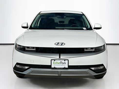 Used 2024 Hyundai Ioniq 5 SEL image 2