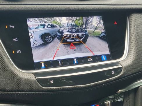 Certified 2024 Cadillac XT5 Premium Luxury w/ Technology Package FWD image 28