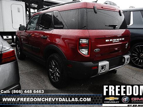 Used 2025 Ford Bronco Sport Big Bend AWD/4WD image 8
