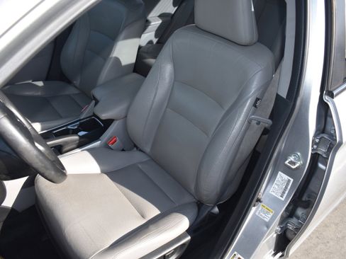 Used 2014 Honda Accord EX-L image 27