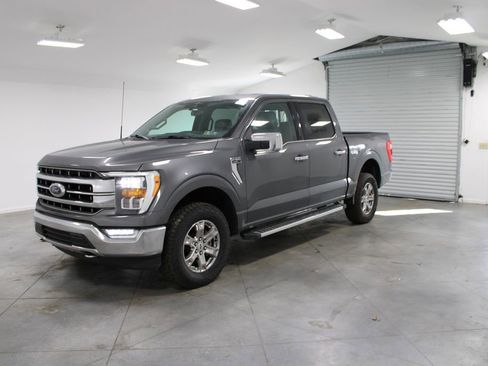 Used 2023 Ford F150 Lariat image 4