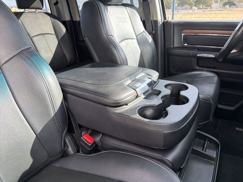 Used 2018 RAM 2500 Laramie image 42