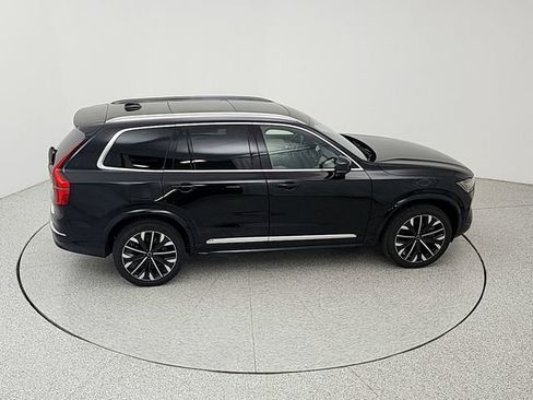 New 2026 Volvo XC90 T8 Plus w/ Protection Package Premier AWD/4WD image 16