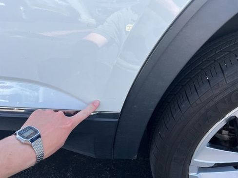 Used 2021 Volkswagen Atlas SEL image 22