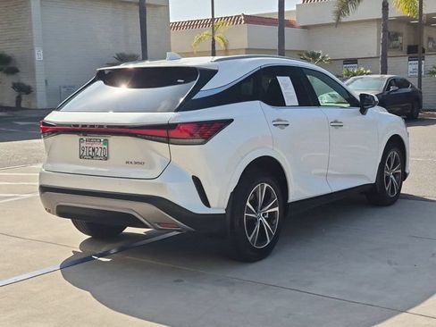 Used 2025 Lexus RX 350 FWD w/ Technology Package image 5