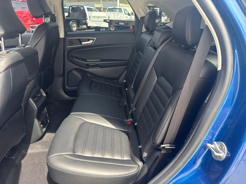 Used 2024 Ford Edge SEL w/ Convenience Package image 17