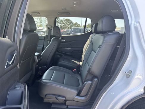 Certified 2023 GMC Acadia SLT w/ Elevation Edition image 30