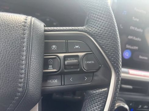 Used 2024 Toyota Tacoma TRD Off-Road w/ TRD Off Road Premium Package AWD/4WD image 16
