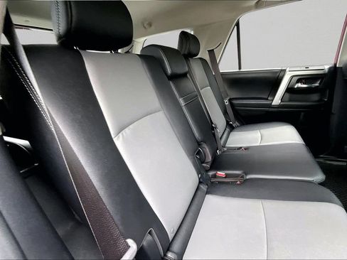 Certified 2023 Toyota 4Runner SR5 Premium w/ Moonroof Package AWD/4WD image 25