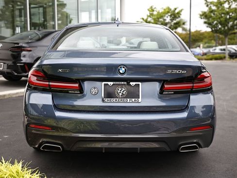 Used 2023 BMW 530e xDrive w/ M Sport Package AWD/4WD image 10