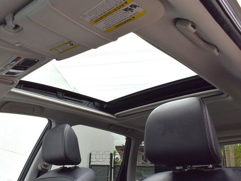 Used 2016 Subaru Forester 2.0XT Touring AWD/4WD image 12