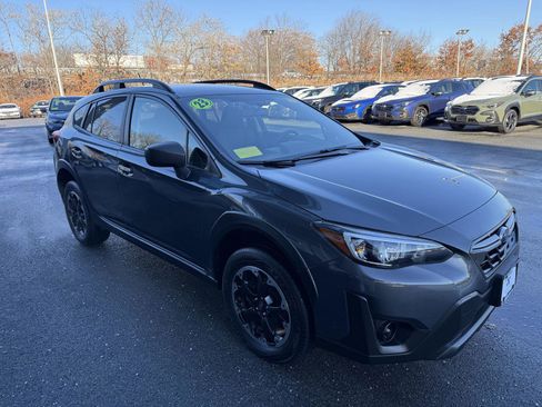 Certified 2023 Subaru Crosstrek 2.0i image 7