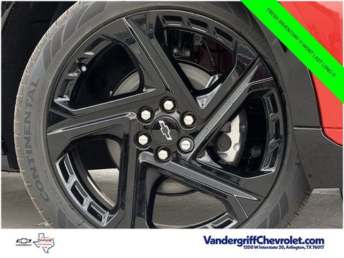 New 2026 Chevrolet Equinox EV RS FWD image 9