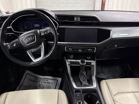 Used 2022 Audi Q3 2.0T Premium w/ Convenience Package image 14