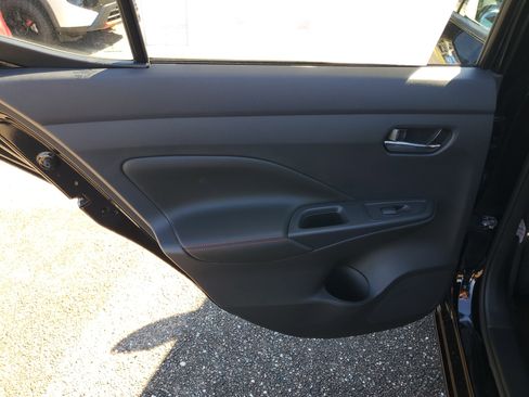 New 2025 Nissan Versa SR w/ Trunk Package FWD image 13