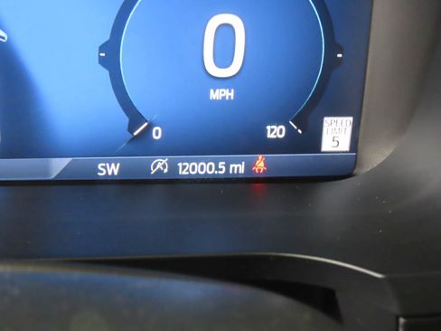 Used 2024 Ford F150 XLT w/ Equipment Group 302A MID AWD/4WD image 9