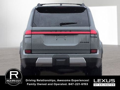 Used 2024 Lexus GX 550 AWD/4WD image 7