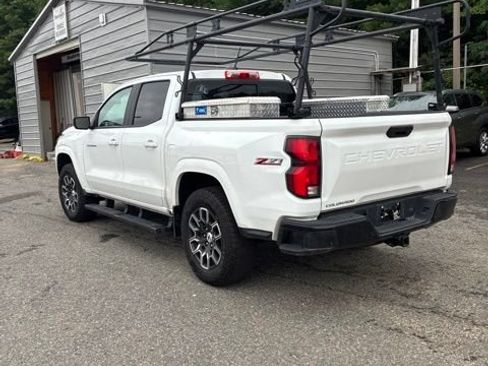 Used 2024 Chevrolet Colorado Z71 w/ Advanced Trailering Package AWD/4WD image 5
