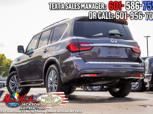 Used 2022 INFINITI QX80 Luxe w/ All-Season Package RWD image 5