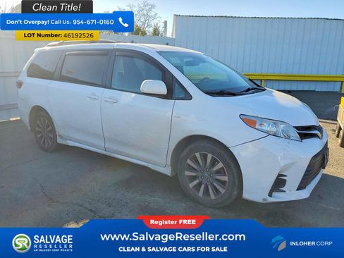 Used 2018 Toyota Sienna LE image 5