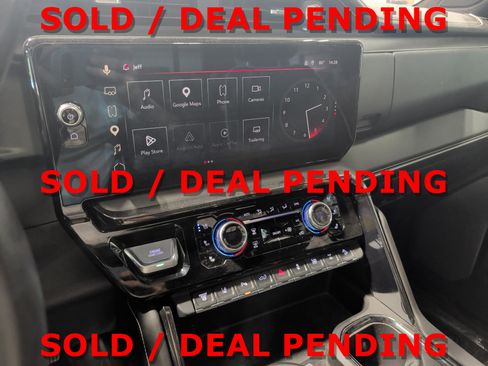 Used 2025 GMC Sierra 2500 AT4X AWD/4WD image 12
