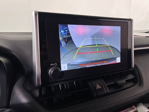 Certified 2024 Toyota RAV4 XLE image 21