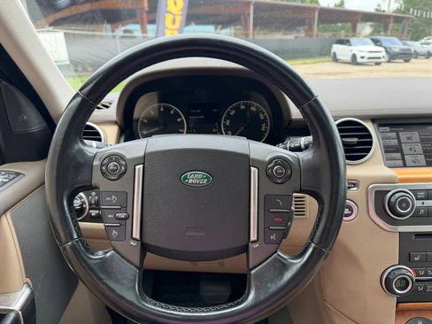 Used 2013 Land Rover LR4 HSE AWD/4WD image 22