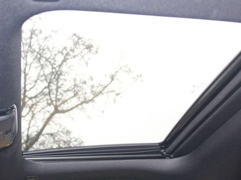 Used 2025 BMW M2 w/ Lighting Package image 23