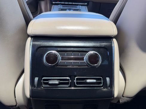 Used 2022 Lincoln Aviator 2WD w/ Premium Package image 31