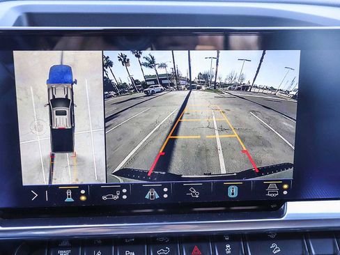 Used 2026 Chevrolet Silverado 2500 LTZ w/ LTZ Plus Package image 30