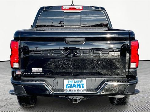 Used 2025 Chevrolet Colorado Z71 w/ Technology Package image 6