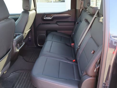 Used 2024 Chevrolet Silverado 1500 RST w/ Convenience Package II image 31