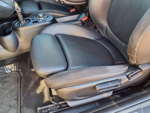 Used 2022 MINI Cooper SE image 22