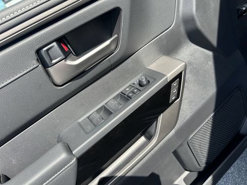 New 2026 Toyota Tundra Limited AWD/4WD image 15