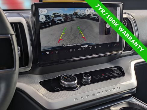 Certified 2025 Ford Expedition Max Active image 32