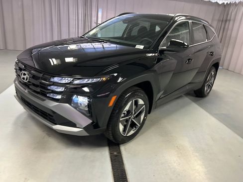 New 2026 Hyundai Tucson SEL image 3