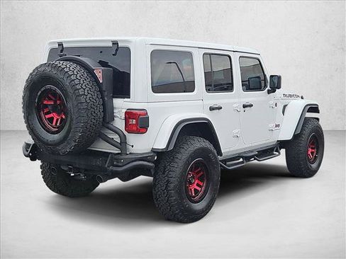 Used 2024 Jeep Wrangler Unlimited Rubicon AWD/4WD image 6