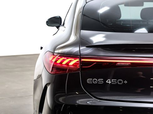 Used 2022 Mercedes-Benz EQS 450+ Sedan image 14