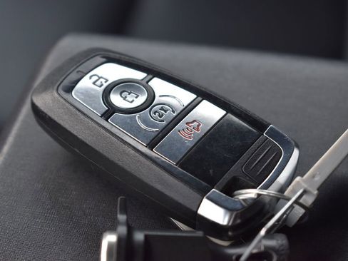 Used 2024 Ford Bronco Black Diamond AWD/4WD image 13