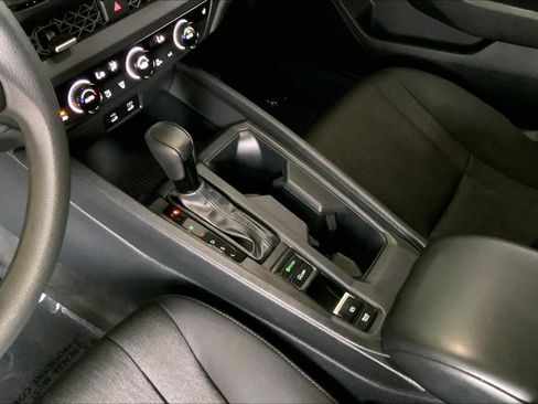 Used 2023 Honda Accord EX image 17