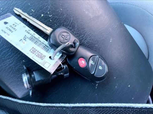 Used 2013 Toyota Tacoma 4x4 Double Cab image 14