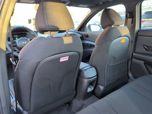 New 2026 Hyundai Elantra SEL Sport image 23