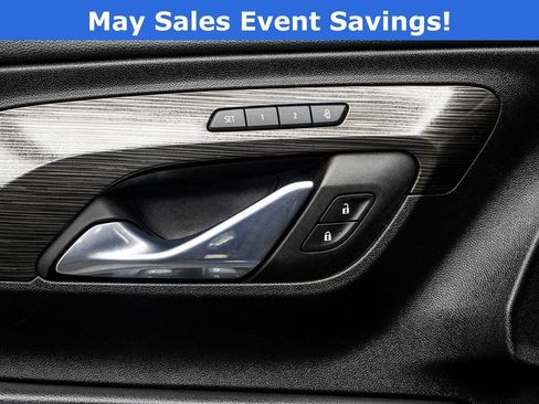 Used 2023 GMC Terrain SLT AWD/4WD image 34