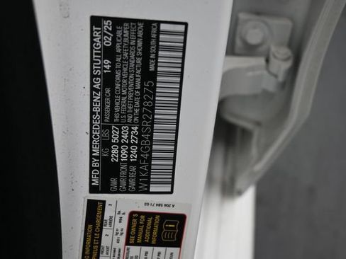 Certified 2025 Mercedes-Benz C 300 Sedan image 18