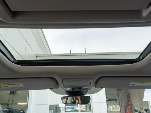New 2026 Honda Odyssey Touring image 23