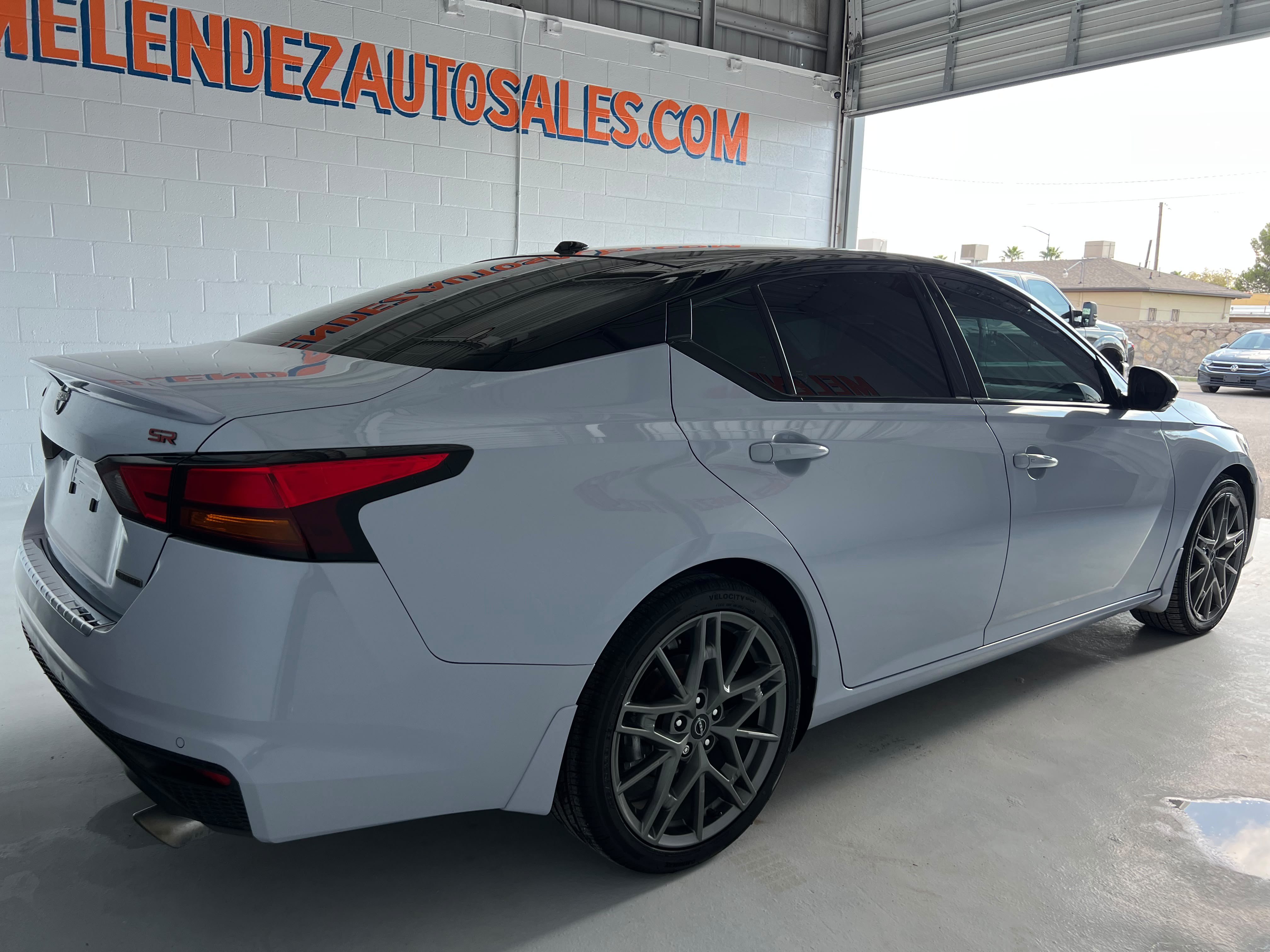 Used 2023 Nissan Altima 2.0 SR FWD image 5