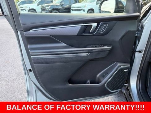 Used 2025 Buick Enclave Sport Touring FWD image 12